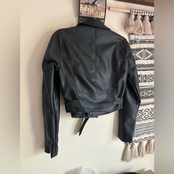 Biker jacket outerwear - Picture 5 of 10
